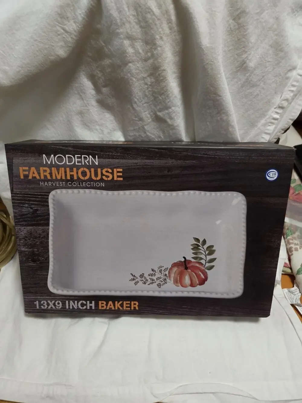 Modern Farmhouse 13x9 Baker Dish Scalloped Edge